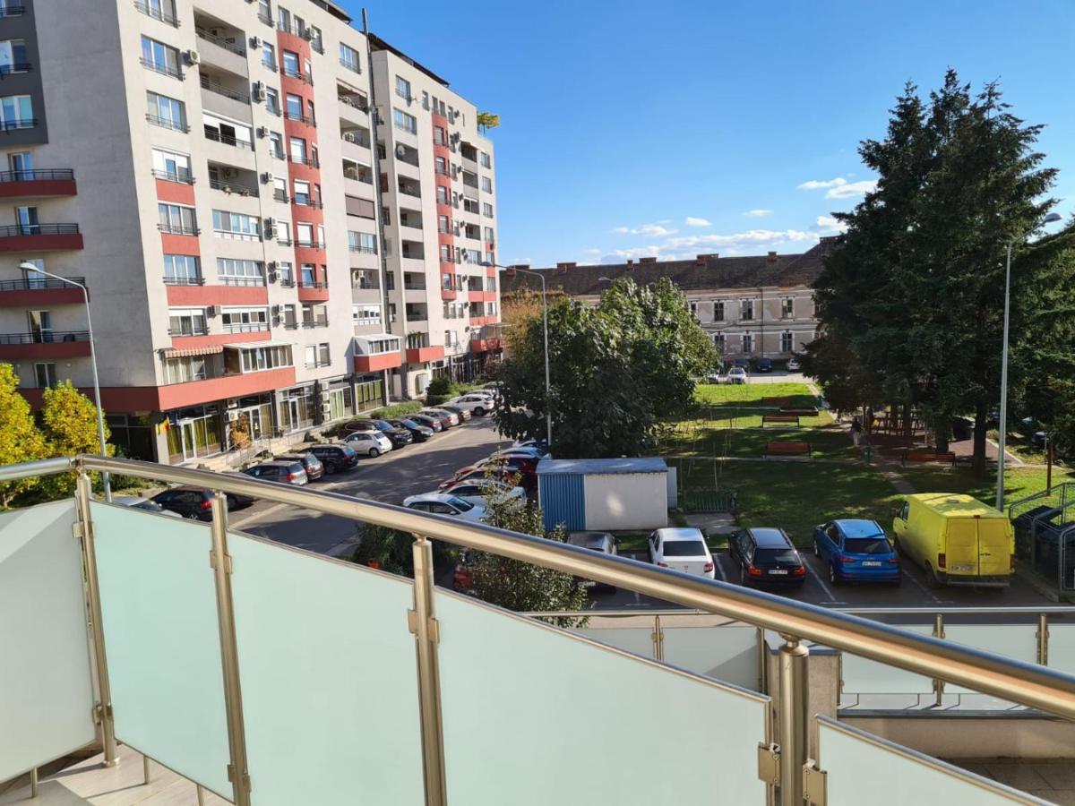 Ideal Apartments Oradea Exteriér fotografie